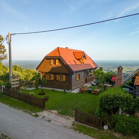 Villa Kuca Za Odmor Poljanica Okicka Jastrebarsko Exterior foto