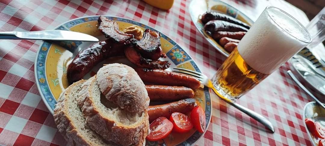 Villa Kuca Za Odmor Poljanica Okicka Jastrebarsko Exterior foto